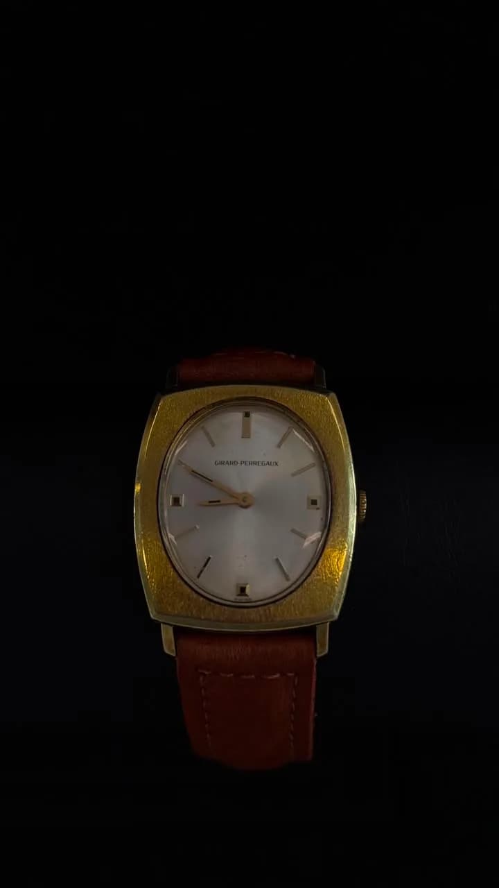 Girard-Perregaux Tonneau manual winding 1